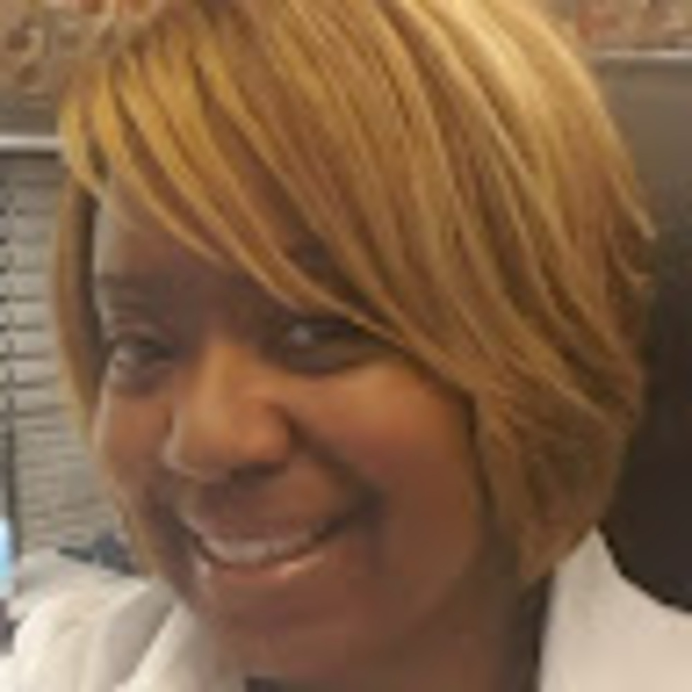 Meet your Posher, Renee